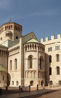 trento-cathedral-of-saint-vigilius-from-east.jpg