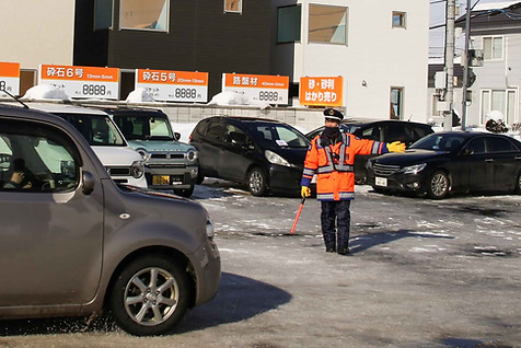 駐車場警備2
