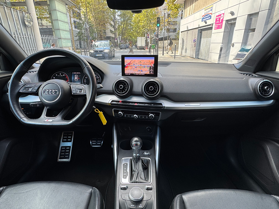 Miniature : AUDI Q2 - 2018 - 102 500 kms