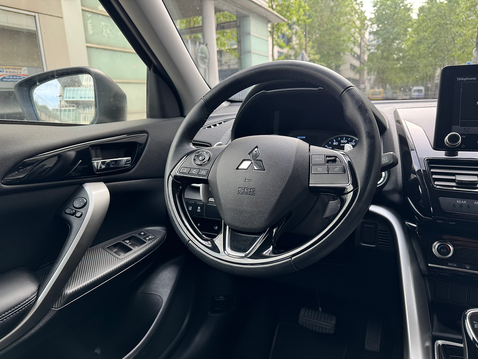 Thumbnail: MITSUBISHI ECLIPSE CROSS - 2022 - 63 697 kms
