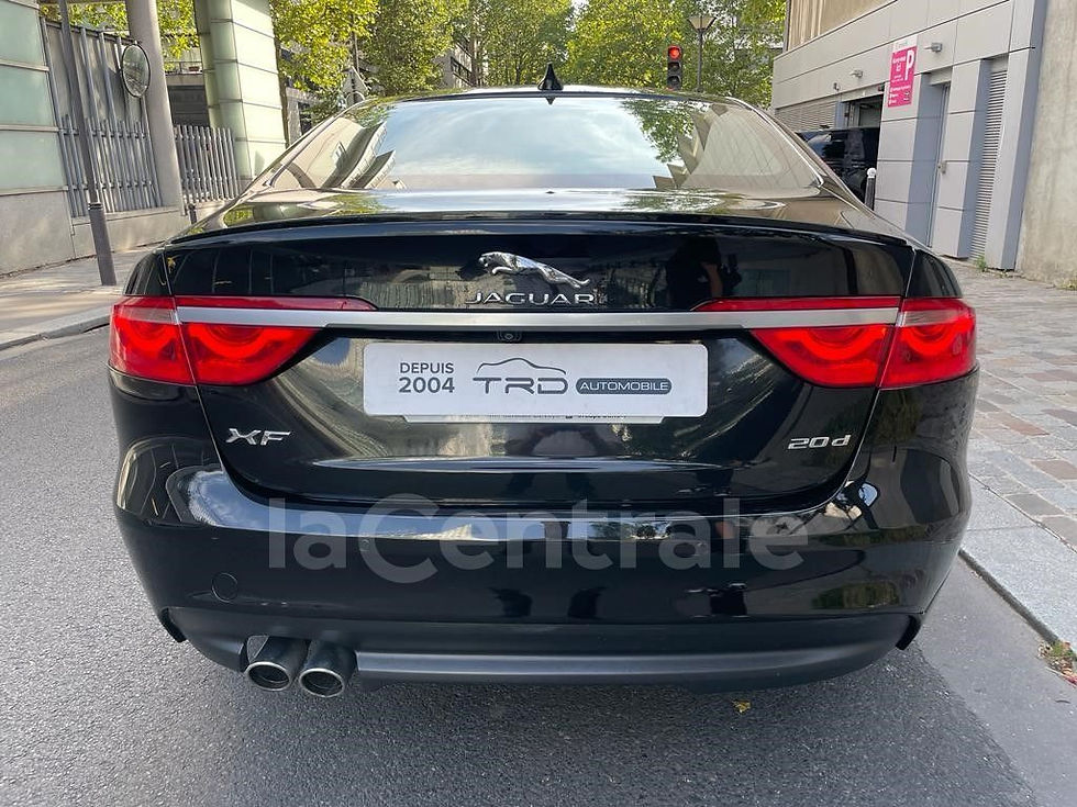 Miniature : JAGUAR XF II - 2017 - 2.0 180 R-SPORT - 156 300 km