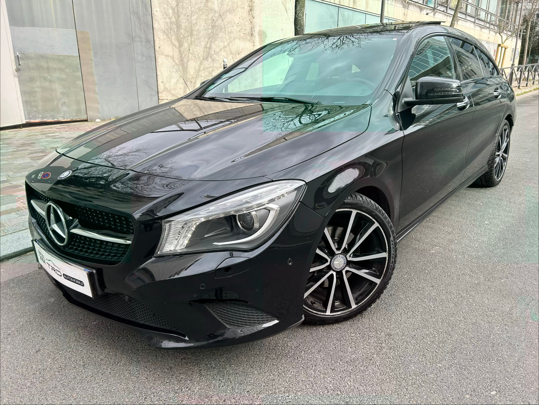 MERCEDES CLA SHOOTING BRAKE - 2016 - 84 300 kms