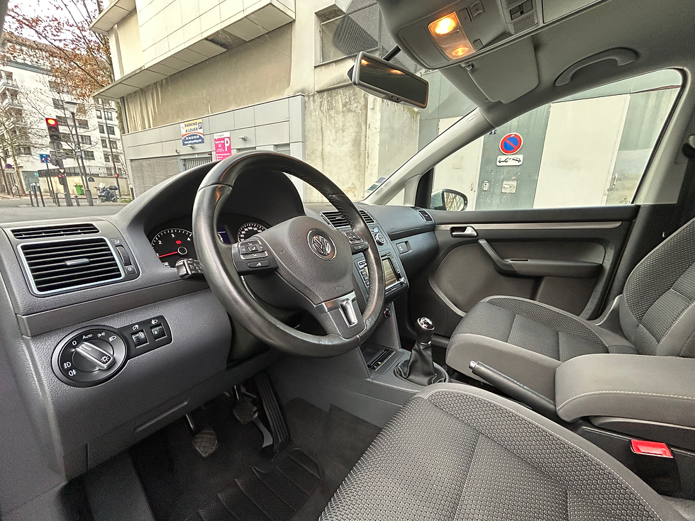 Miniature : VOLKSWAGEN TOURAN - 2013 - 144 000 kms