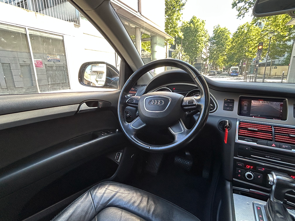 Miniature : AUDI Q7 - 2014 - 186 000 kms