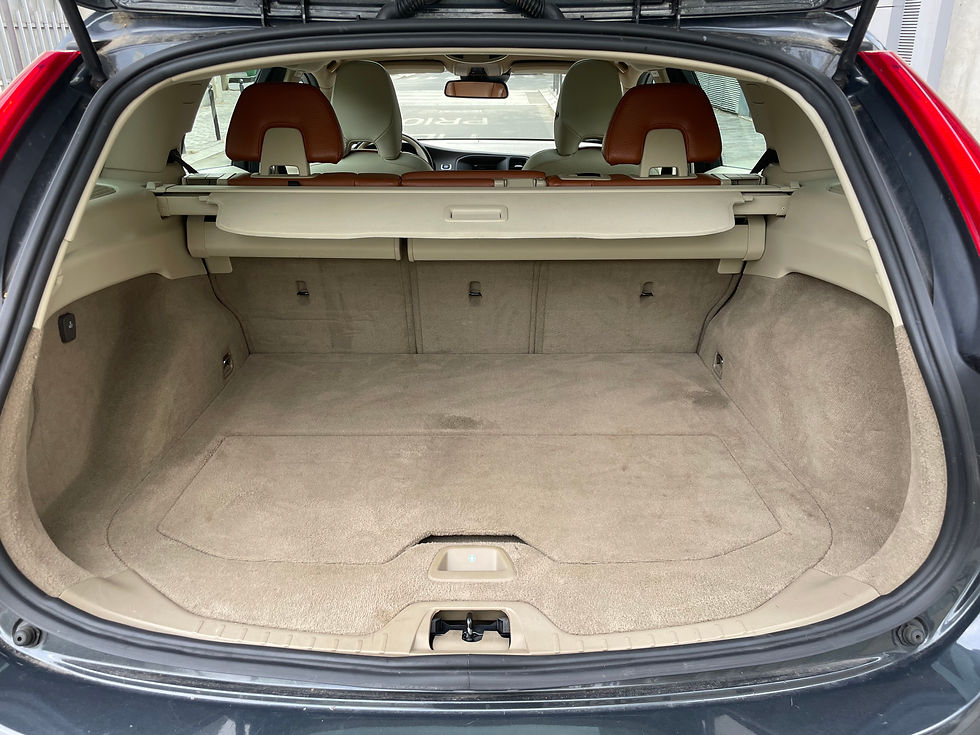 Thumbnail: VOLVO V60 - 2010 - 61 500 kms