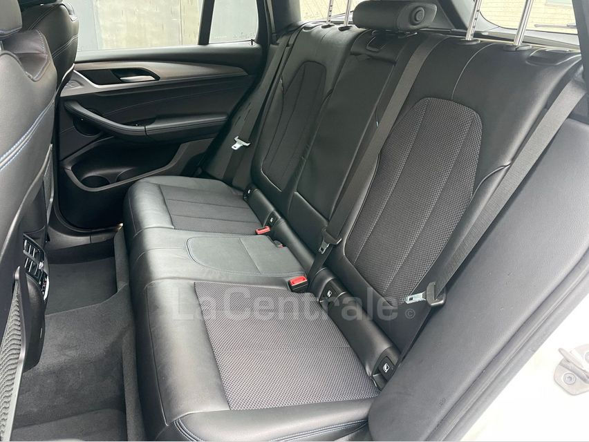 Miniature : BMW X3 G01 - 2021 - 22 500 km
