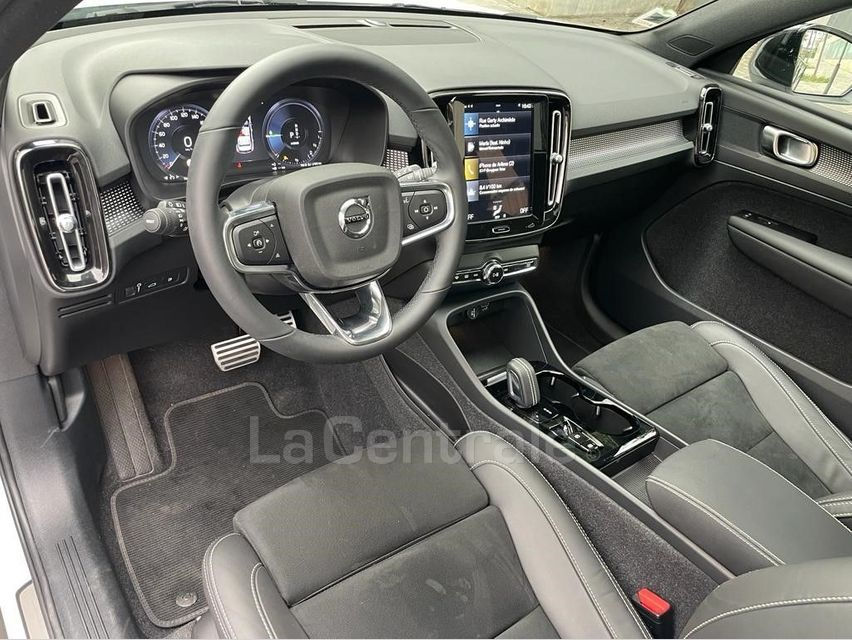 Thumbnail: VOLVO XC40 - 2022 - 6 800 km
