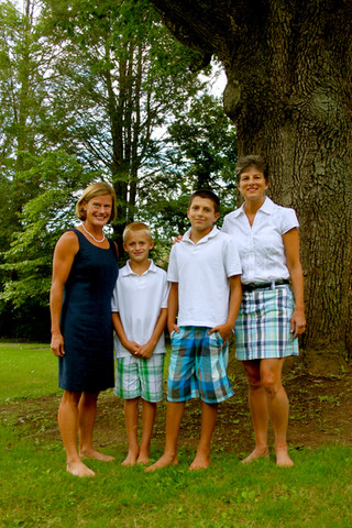Pearl Vertical Family Portrait