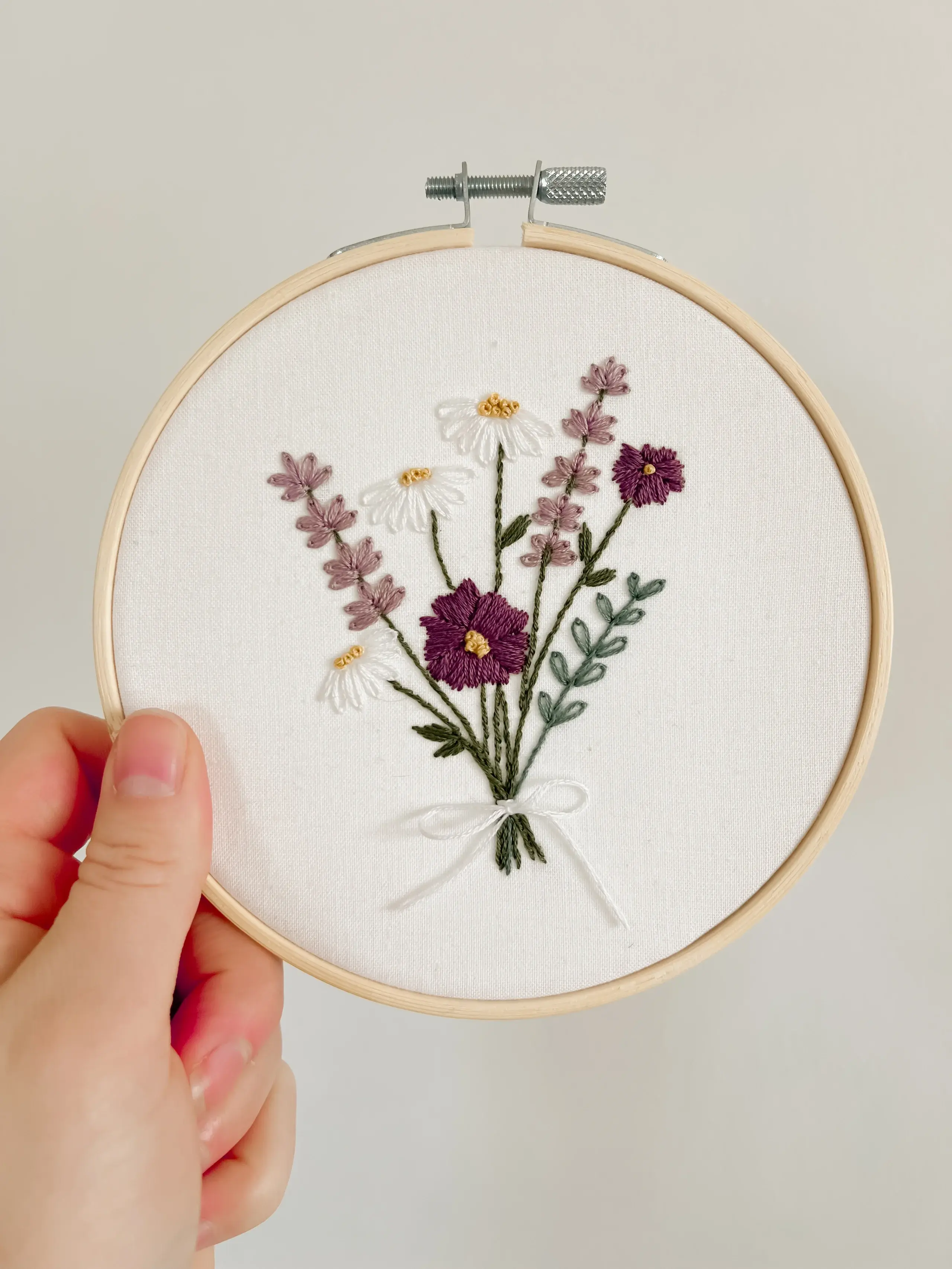 Lavender Bouquet 6" Hoop DIY Embroidery Kit