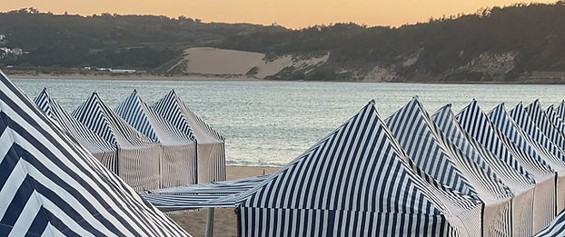 Sao-Martinho-do-Porto-beach