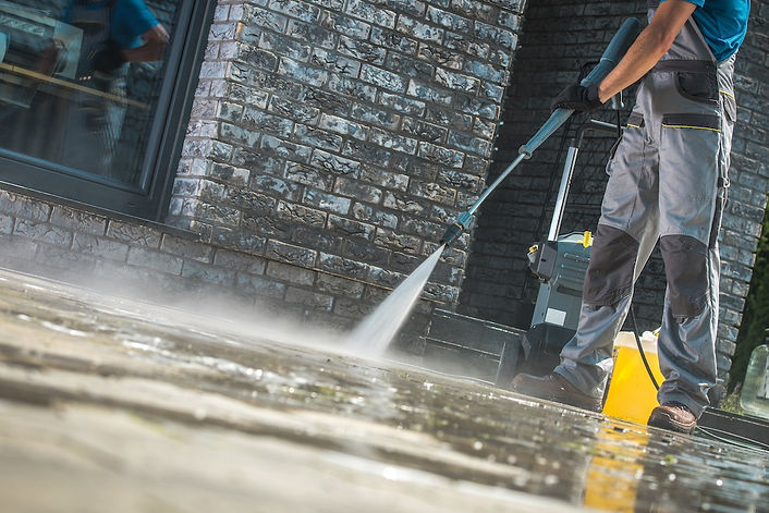 men-washing-driveway copy.jpg