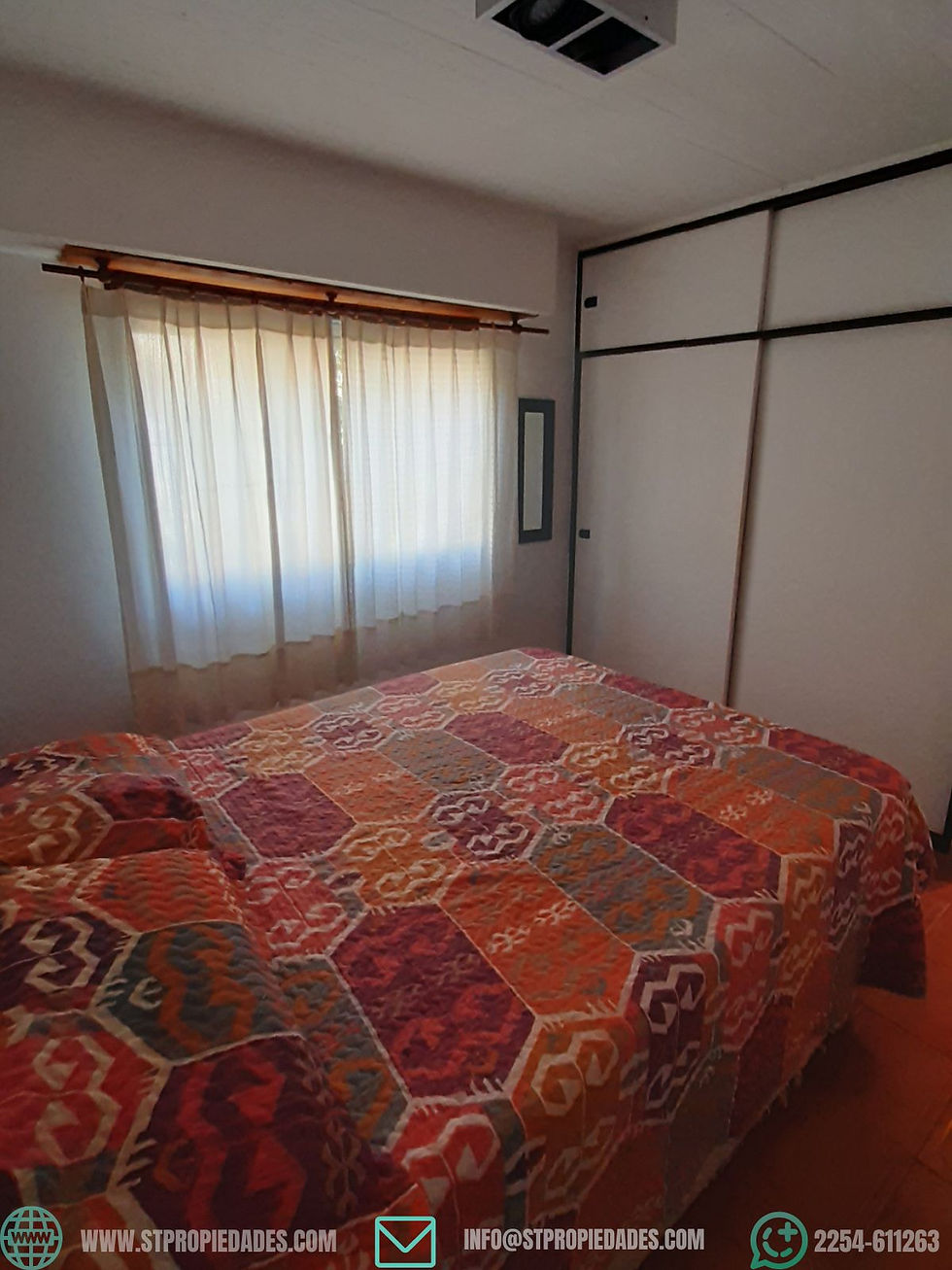 Miniatura: Jonas 758 U 18