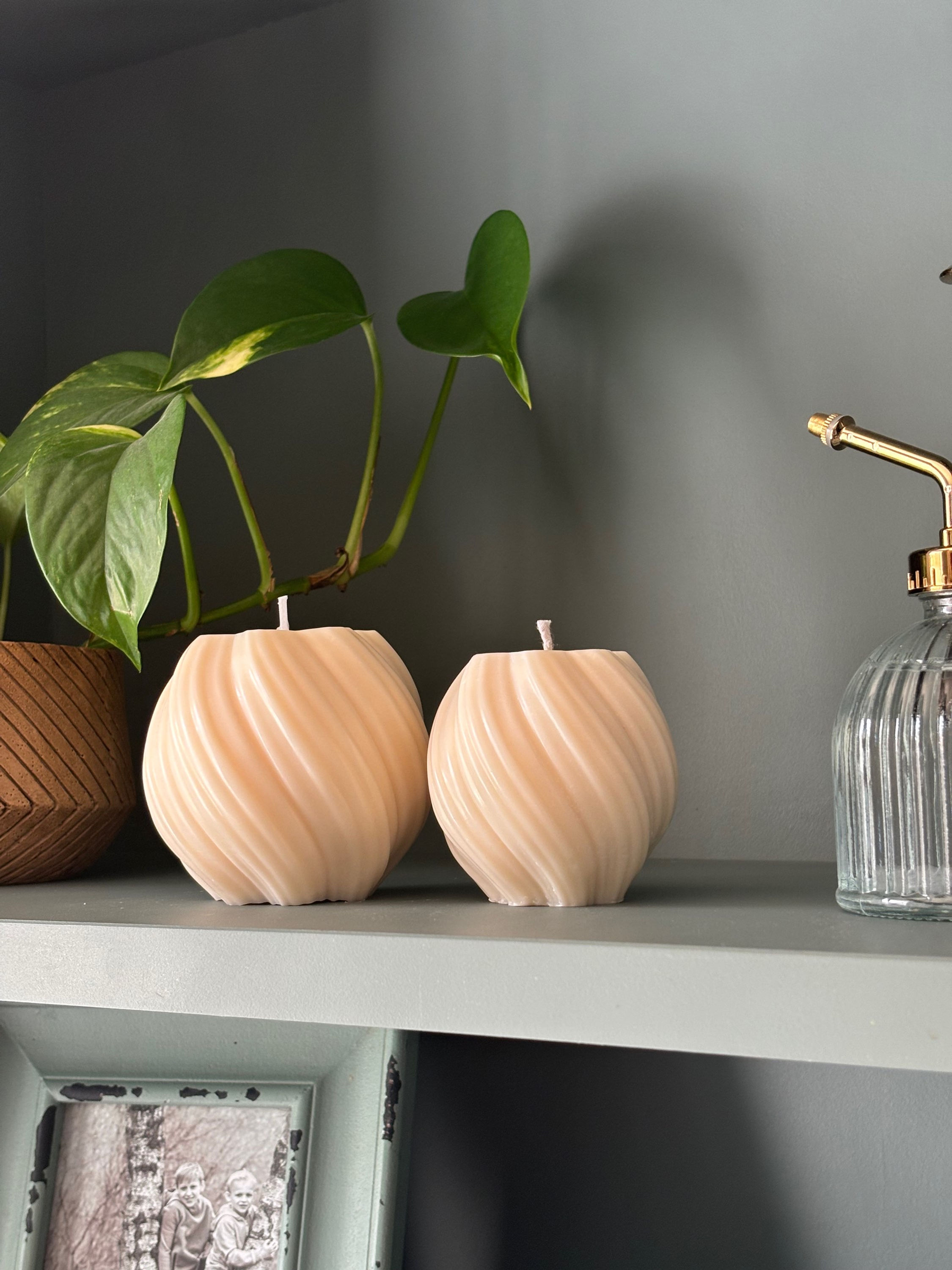 Athena - twirl twisted candles