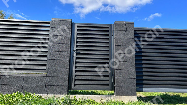 Забор из бетонных блоков,блок бетонный для столба забора 