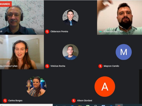 Defesa de atribuições pauta conversa do Eng. Ricardo Rocha com professores e alunos de Eng. Mecânica