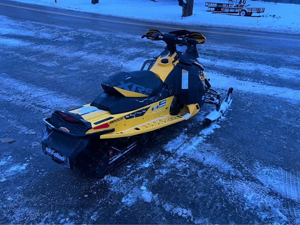 Thumbnail: 2014 Skidoo 800 Etec XRS