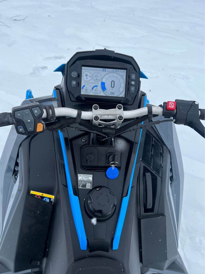 Thumbnail: 2022 Polaris Indy VR1 850