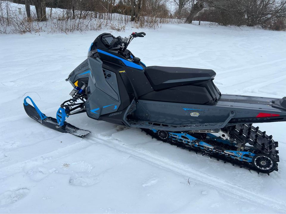 Thumbnail: 2022 Polaris Indy VR1 850
