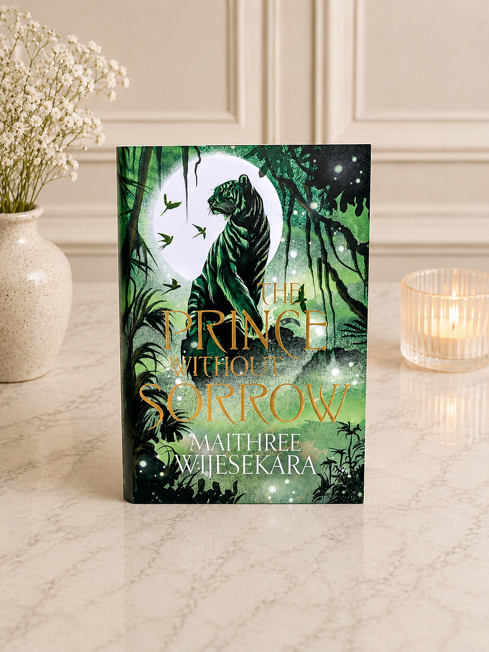 Illumicrate edition of The Prince Without Sorrow by Maithree Wijesekara signed front cover