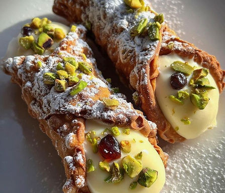 Amazing Cannoli with Pastry Cream for Ch
