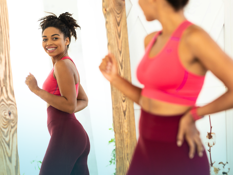 10 Signs You’re Gaining Muscle and Losing Fat  