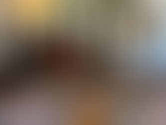 une table décorée à l'intérieur