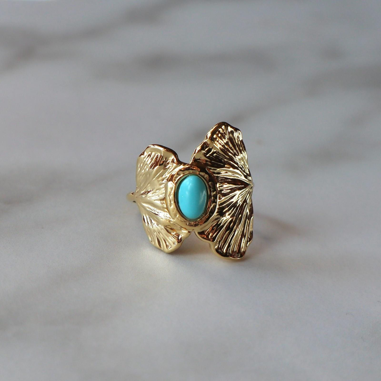 Ginkgo Ring (Howlite Blu)