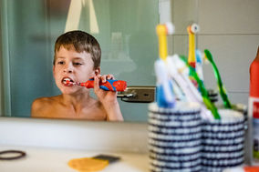 Zaehneputzen-mit-Kindern-Kinderfotograf-Solingen.jpg