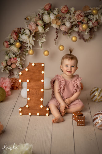 iKropka Studio Fotograf Sesja Ciążowa Noworodkowa Rodzinna