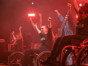 Espetáculo de inclusão a céu aberto