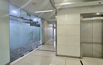 One World Place BGC Taguig City Ground Floor Space for Rent in BGC - Commercial and Office Space Fort Bonifacio BGC , Office Space Rent in Bonifacio Global City, Office Space Lease Rent in Taguig City, Metro Manila Philippines, PEZA Office Space in BGC 24/7 Accessibility