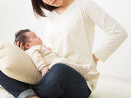 出産後の腰痛ケアと骨盤矯正