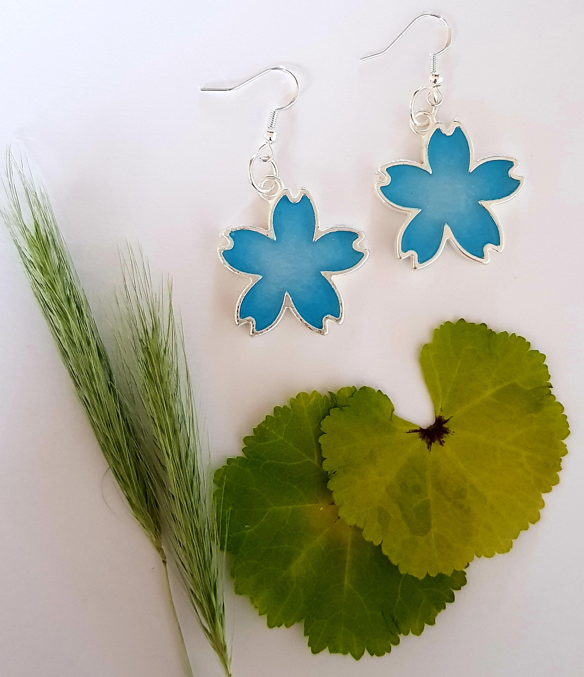 Mate Silver Flower Earrings