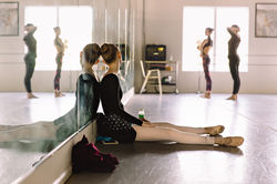 Ballerinas rehearse