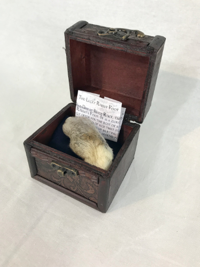 Lucky Rabbit Foot Bad Day at Black Rock Sam Dean collectible Lore Wooden Curse b