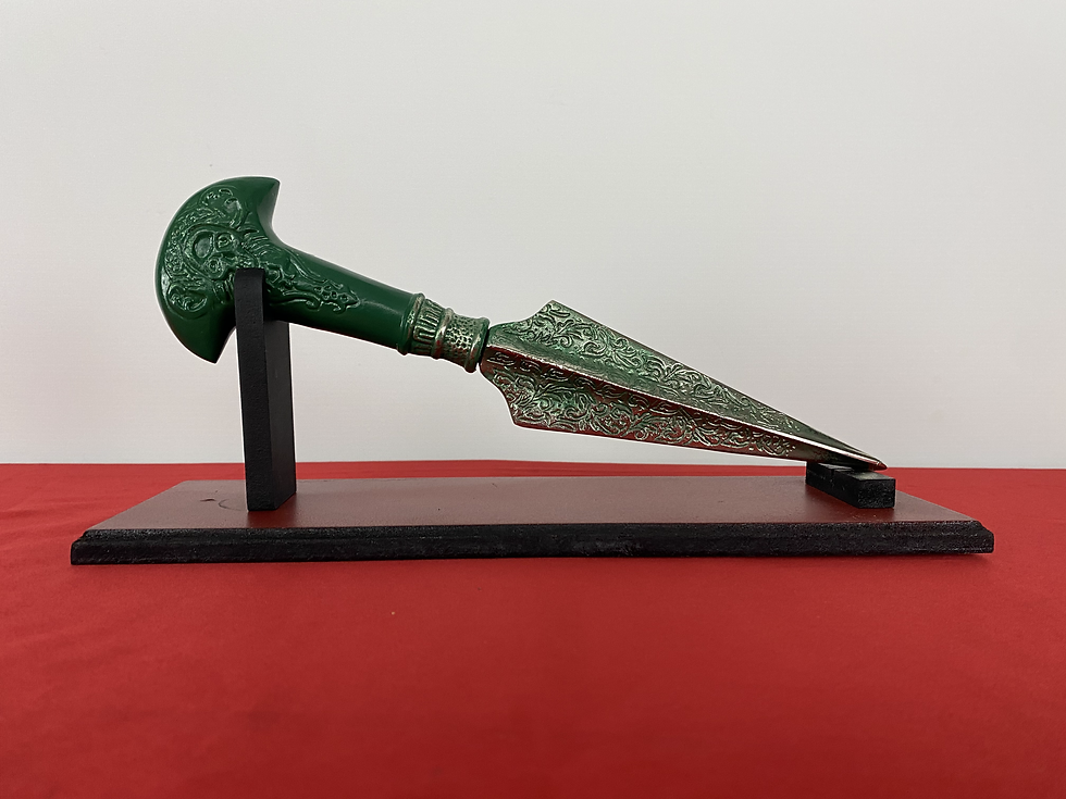 Thumbnail: Bellatrix Dagger Blade Prop