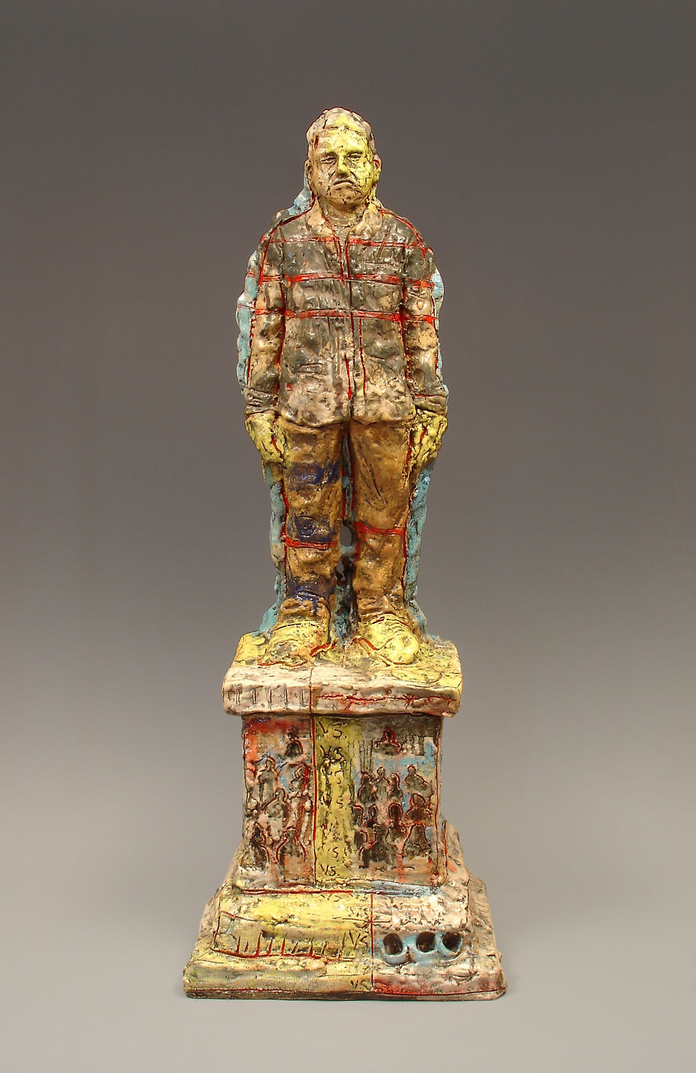 Figure #141 34X12.5X10.5 2011 HD