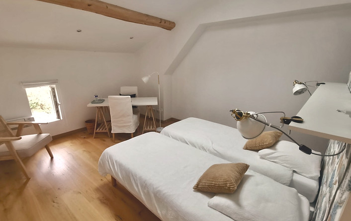 Chambre Augustin 2ème étage_edited.jpg