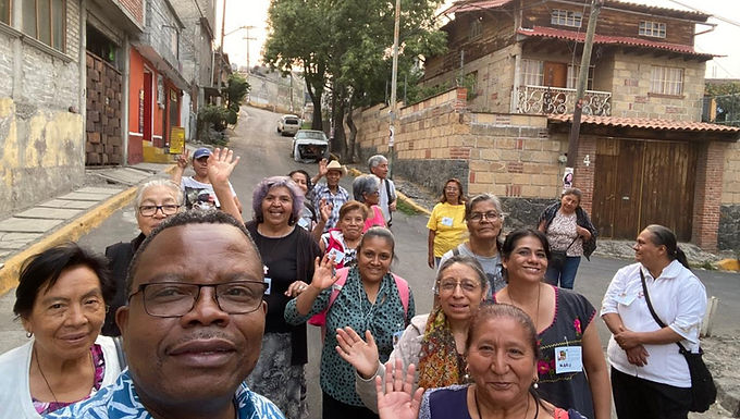 Misión intensiva en la colonia La Palma