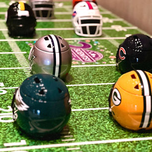 Scentsy’s NFL Collection with NEW Helmet-Style Warmers & a brand new scent.