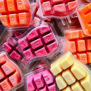 The Fragrance Pyramid: How Scentsy Scents Evolve & Why It Matters