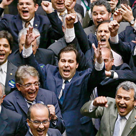 O Centrão não existe