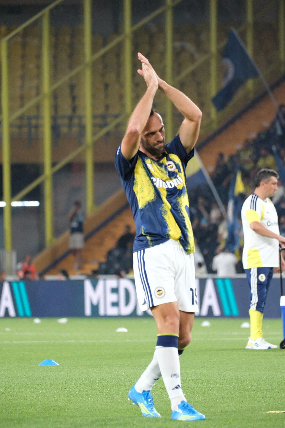 Samsunspor Fənərbağça oyununda Vedat Muriqi