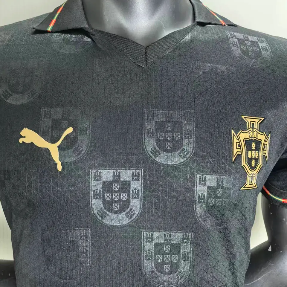 Thumbnail: 2026/27 Portugal Black Special Edition Jersey 
