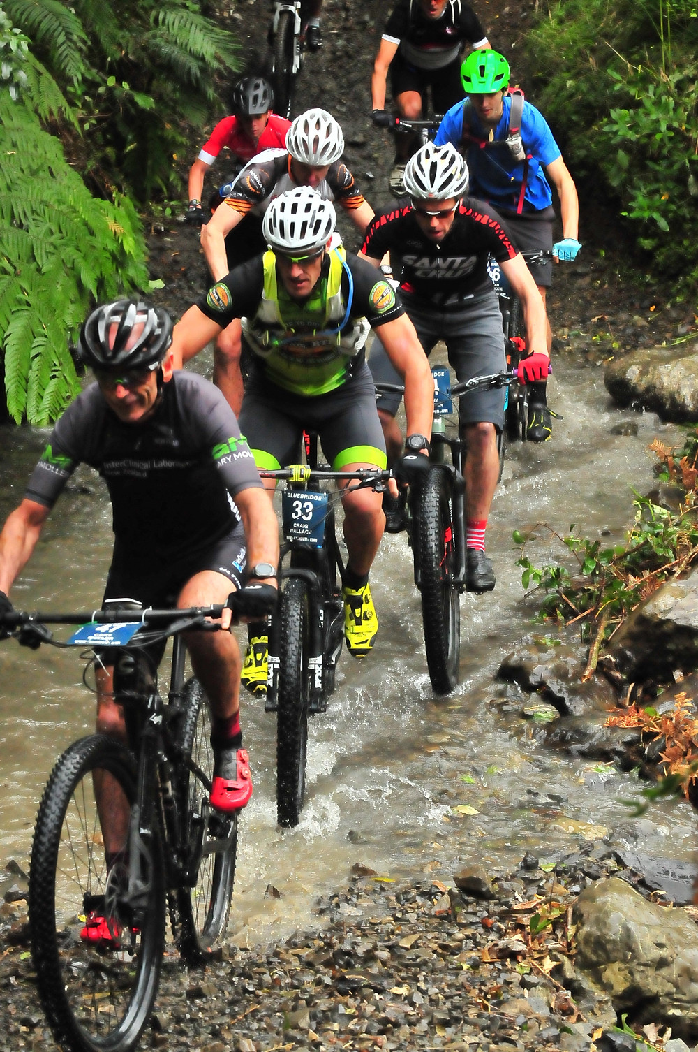 Karapoti Classic 2019 - climbing the Gorge