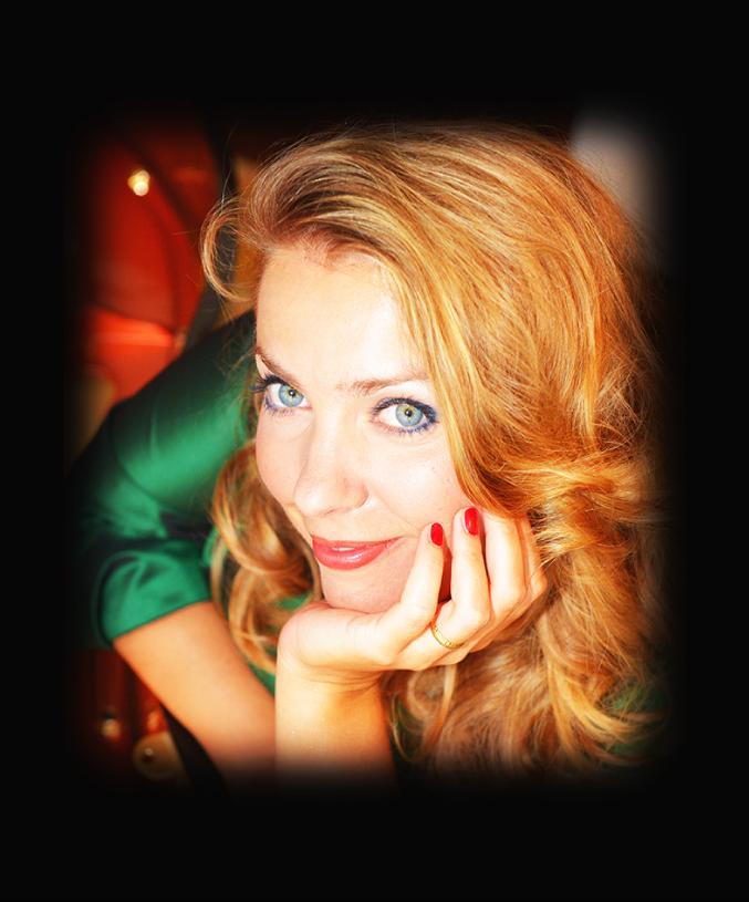Елена БАКАНОВА