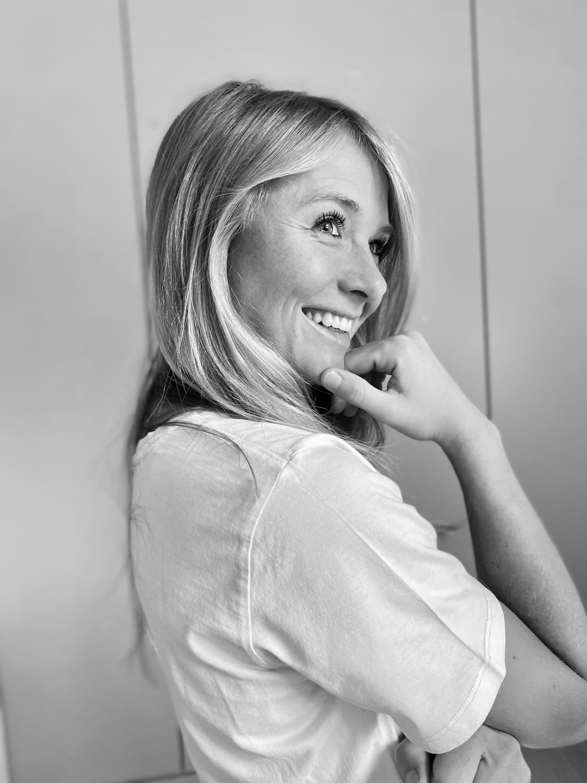 Stefanie Knapp