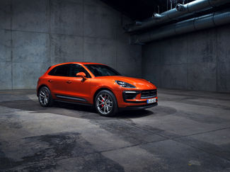 001_Macan_S_3-4_Front.jpg