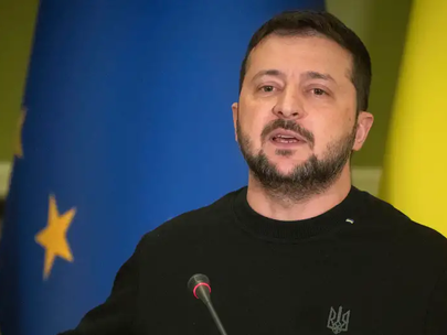 Ukraine updates: Zelenskyy welcomes support from G7, EU
