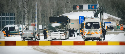 Finland seals border with Russia amid migrant crisis